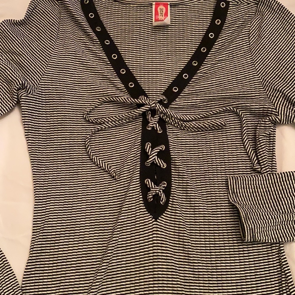 Laces stripe top - Picture 2 of 3